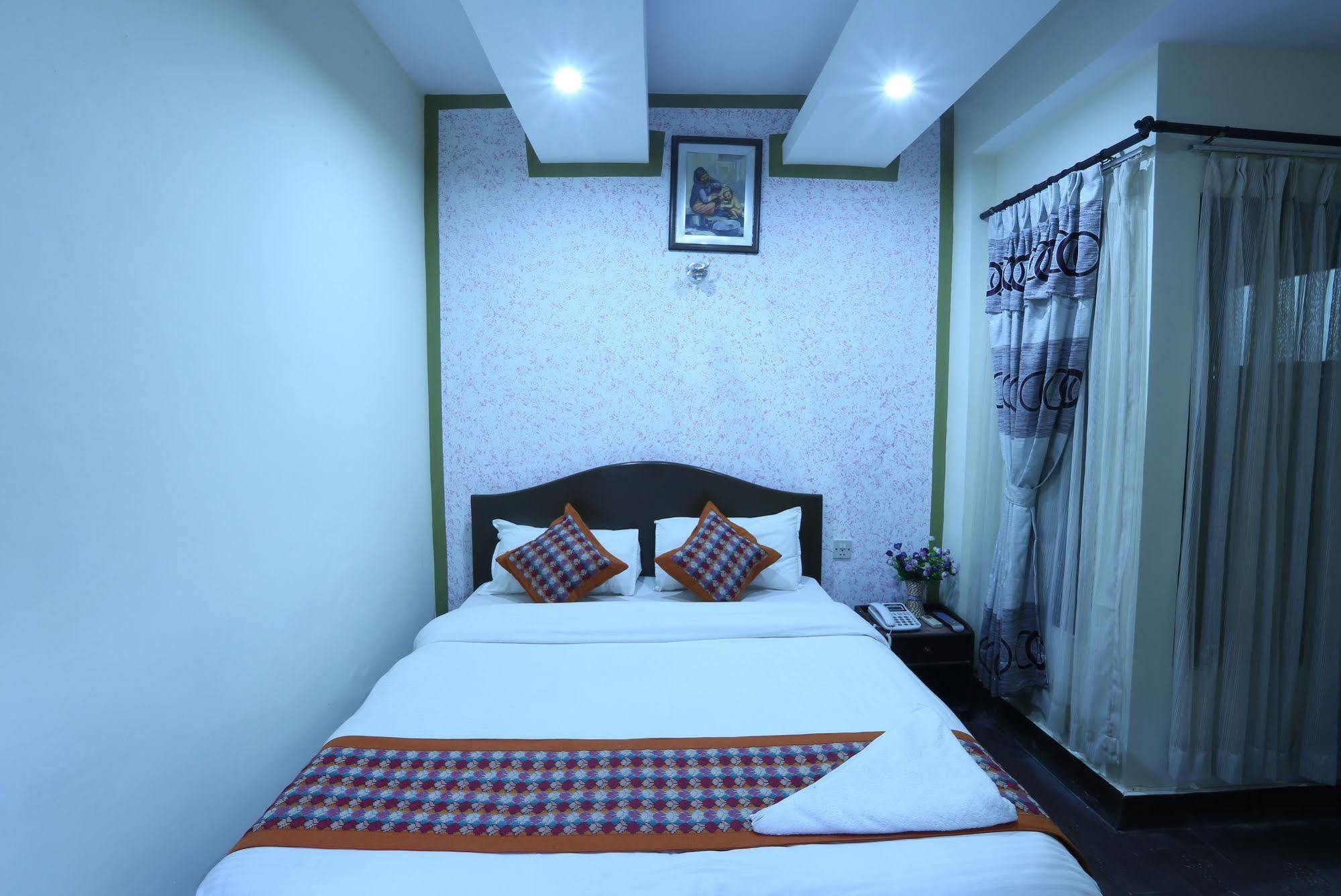 Oyo 153 Aster Hotel Nepal Kathmandu Bagian luar foto