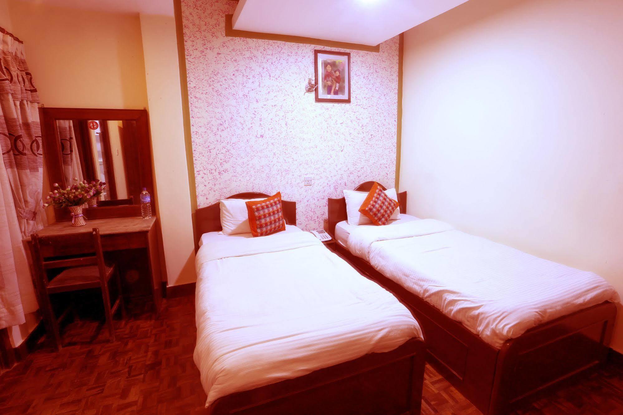 Oyo 153 Aster Hotel Nepal Kathmandu Bagian luar foto