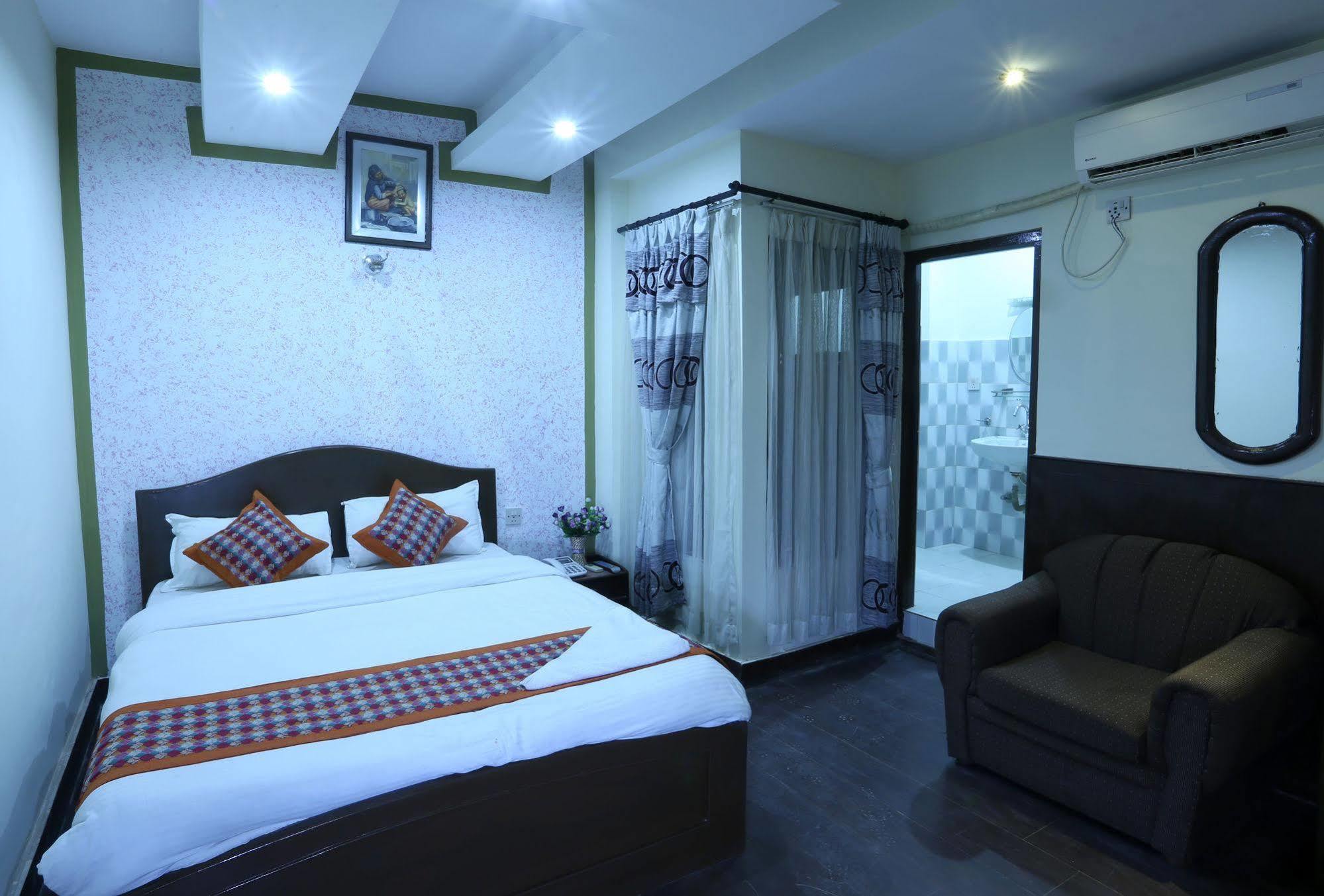 Oyo 153 Aster Hotel Nepal Kathmandu Bagian luar foto