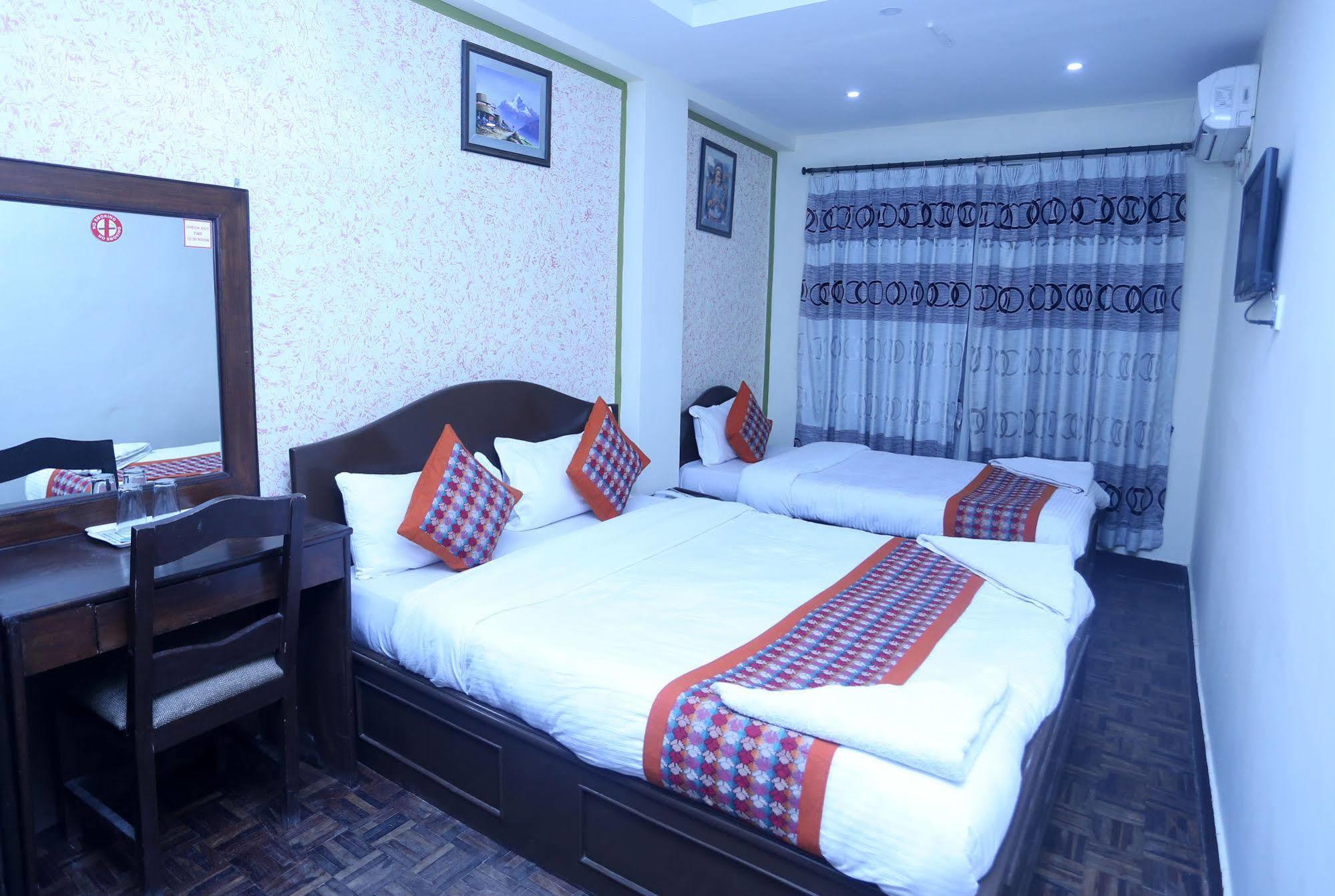 Oyo 153 Aster Hotel Nepal Kathmandu Bagian luar foto